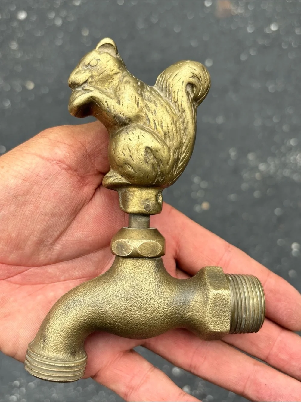 N/A decorative gold